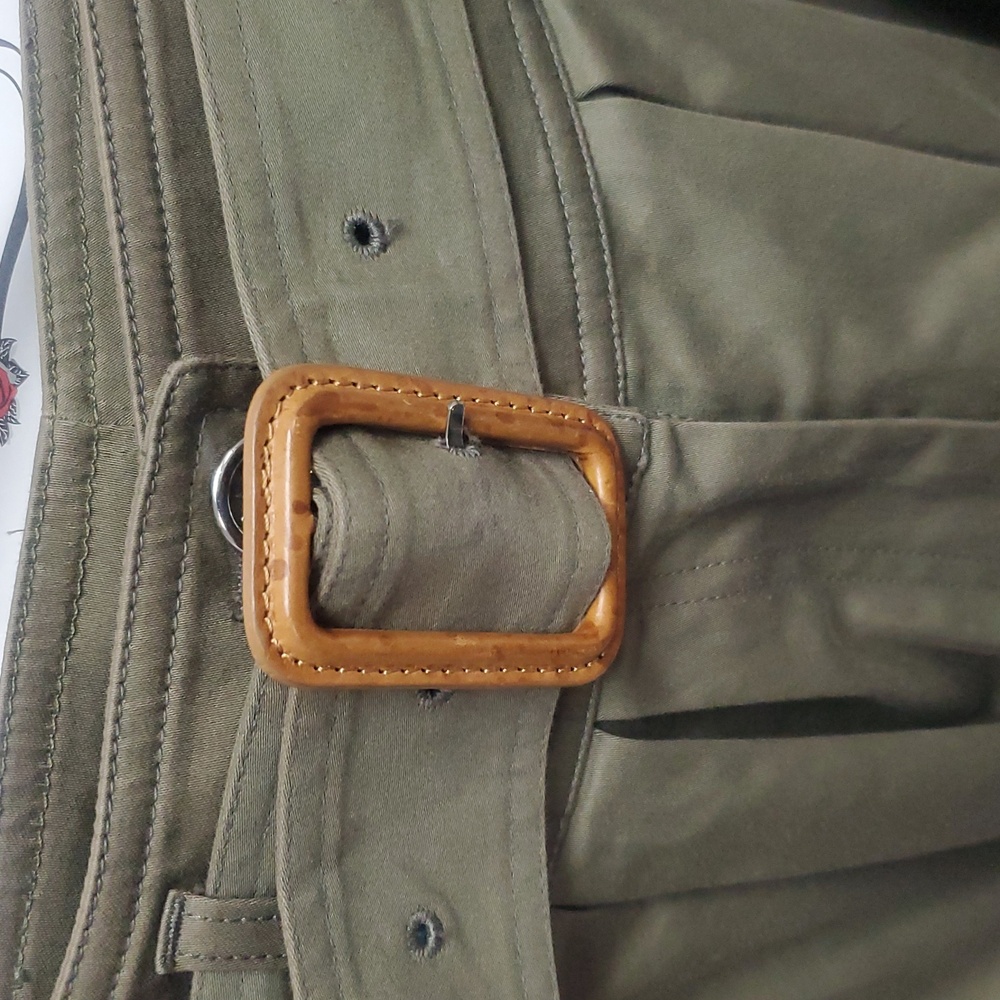 Burberry Cargo Shorts Khaki Green ITALY Size 34 - Picture 5 of 8